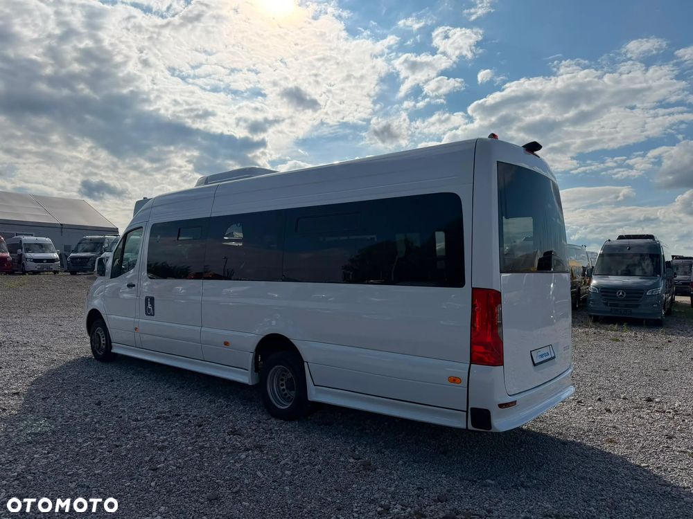 Mercedes-Benz Sprinter 519 - 7
