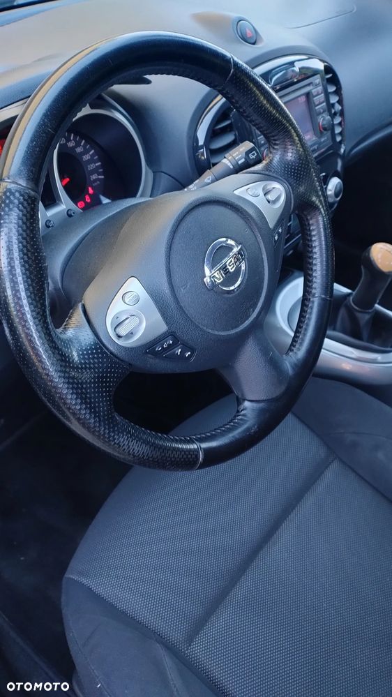 Nissan Juke 1.6 Tekna S&S - 6