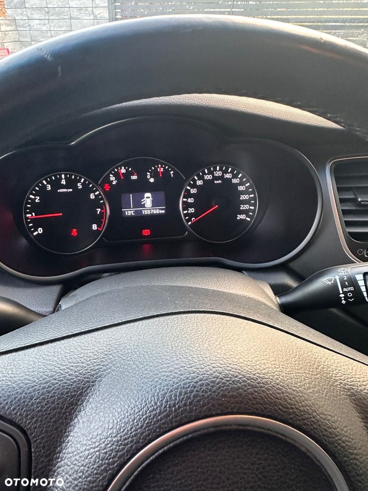 Kia Carens 1.6 GDI Business Line EU6 - 13