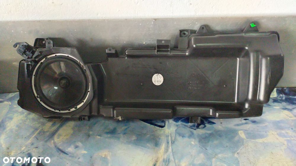 AUDI A6 C6  SUBWOOFER GŁOŚNIK 4F0035382B - 1