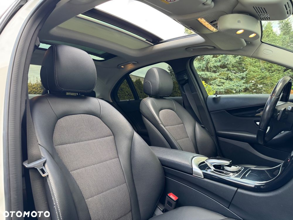 Mercedes-Benz Klasa C 220 (BlueTEC) d 7G-TRONIC - 29