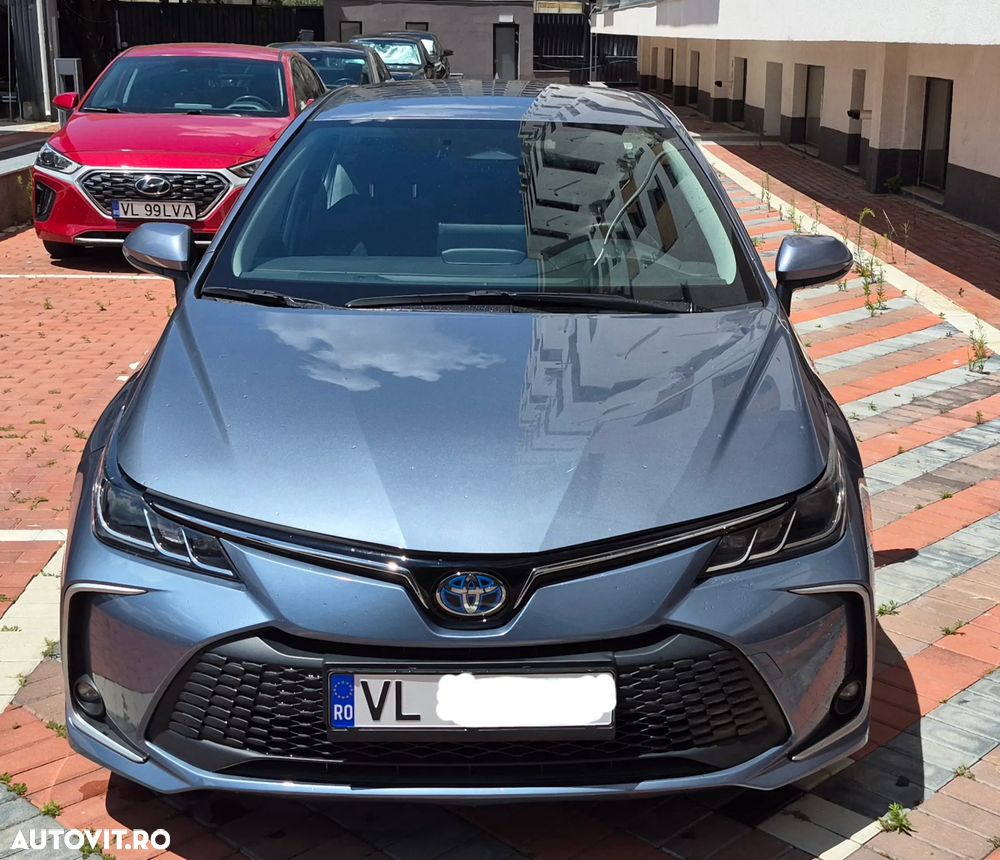 Toyota Corolla 1.8 HSD Business - 1