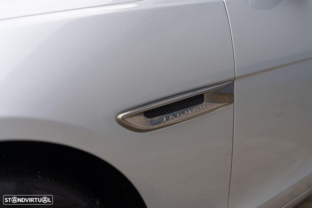 Jaguar XF E-Performance Portfolio - 12