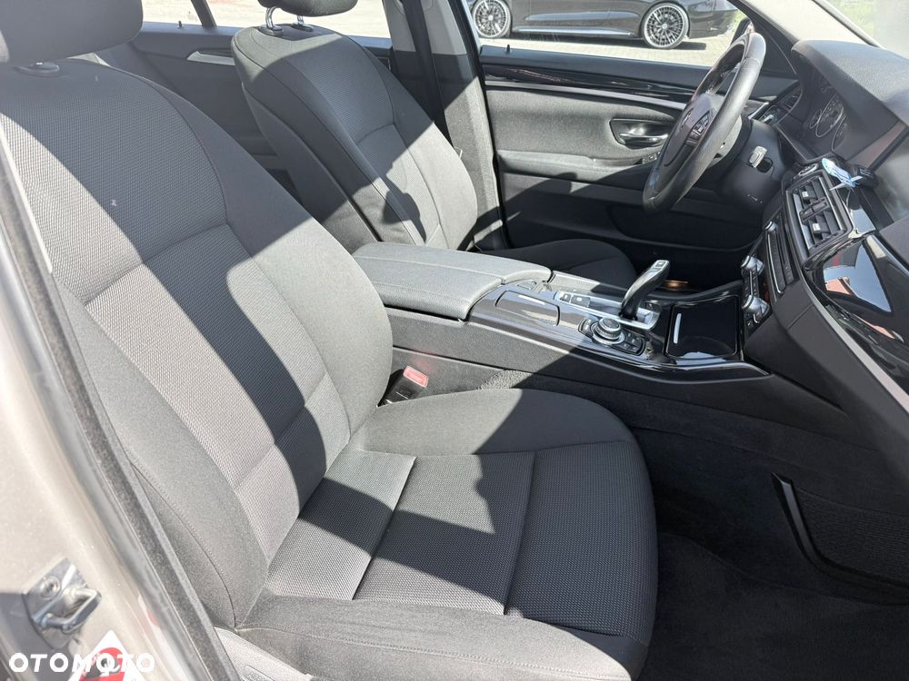 BMW Seria 5 - 21