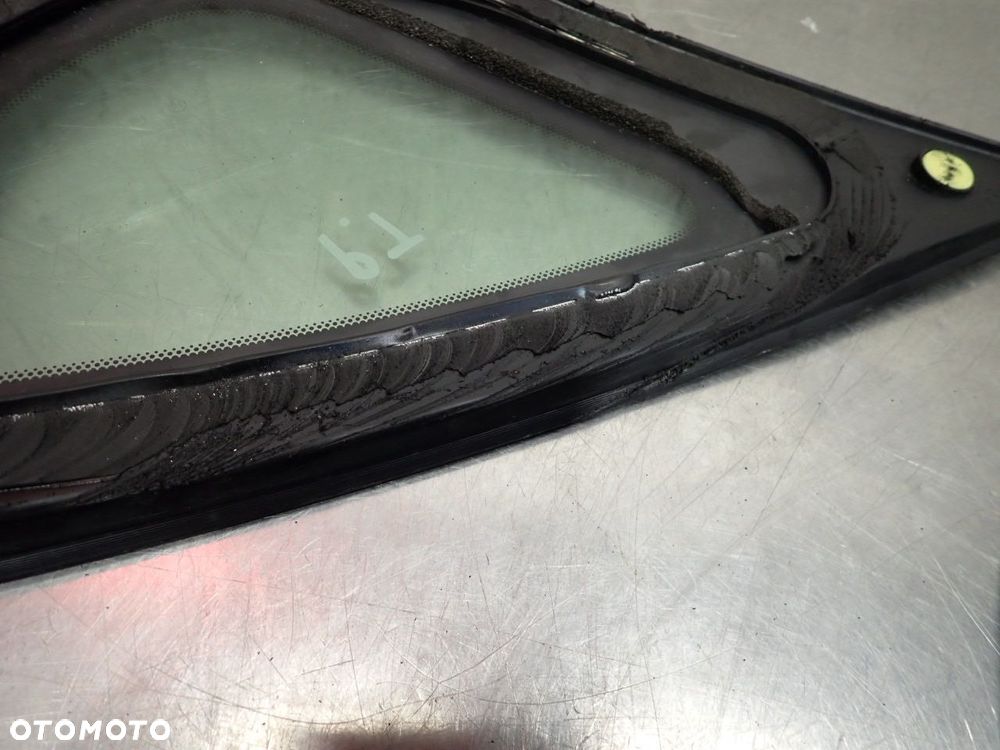 SZYBA KAROSERYJNA PRAWA TYLNA INFINITI M37X - 6