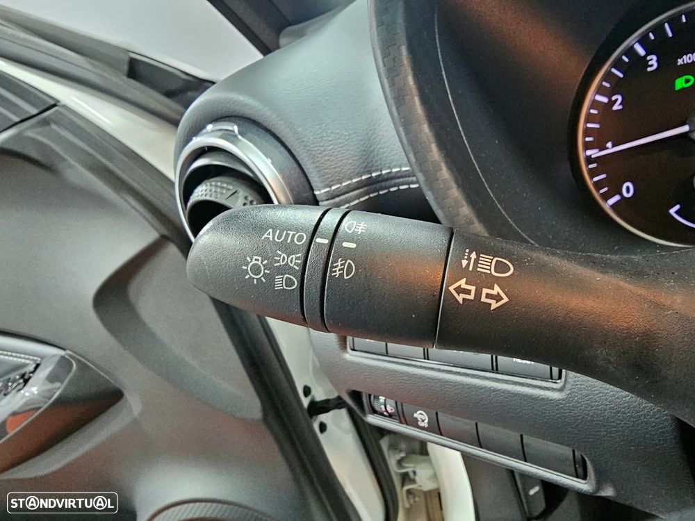 Nissan Juke 1.0 DIG-T N-Connecta - 18