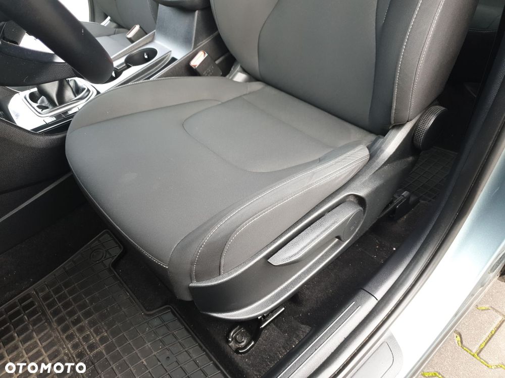 Kia Sportage 1.6 T-GDI M 2WD - 10