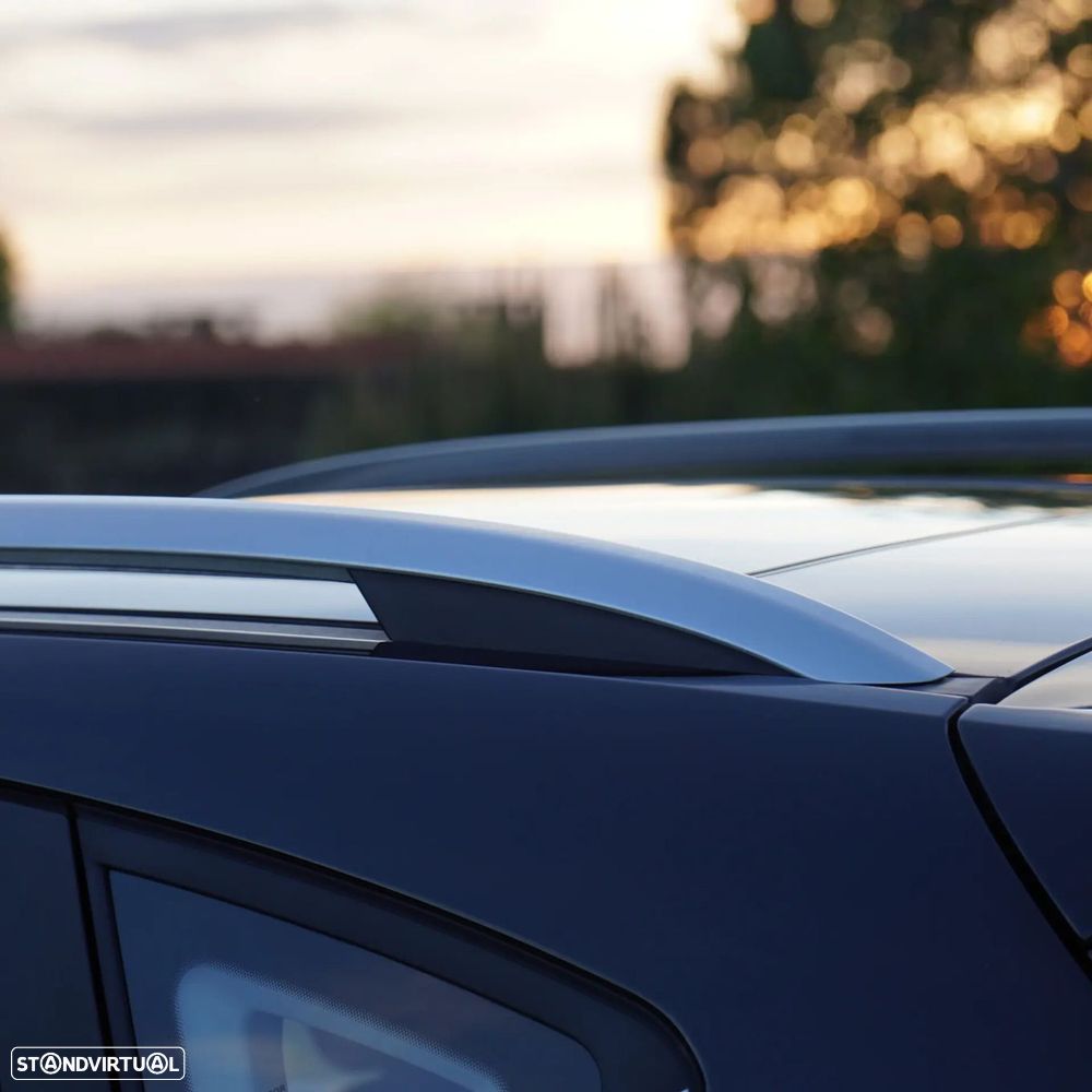 MG ZS EV 44.5 kWh Luxury - 46