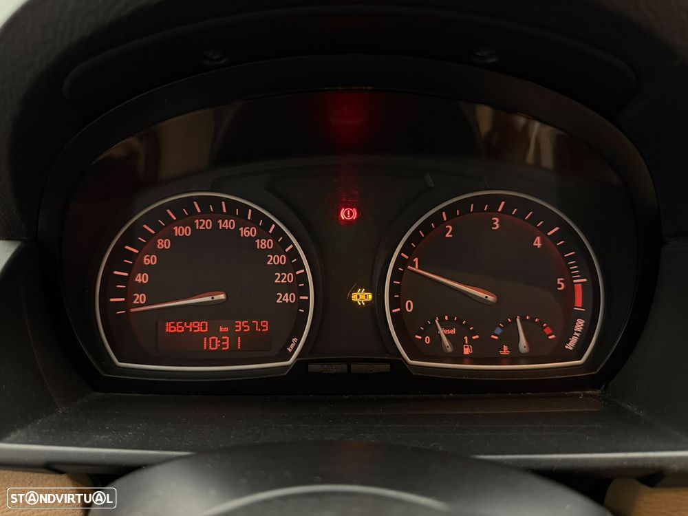 BMW X3 2.0 d - 16