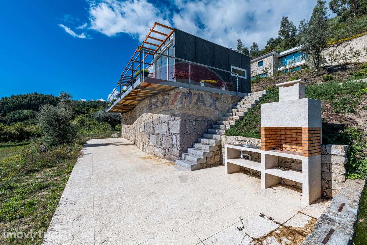 Moradia T2 para venda - Grande imagem: 3/30