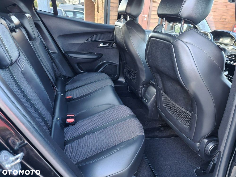 Peugeot 2008 1.2 PureTech Active Pack S&S - 24