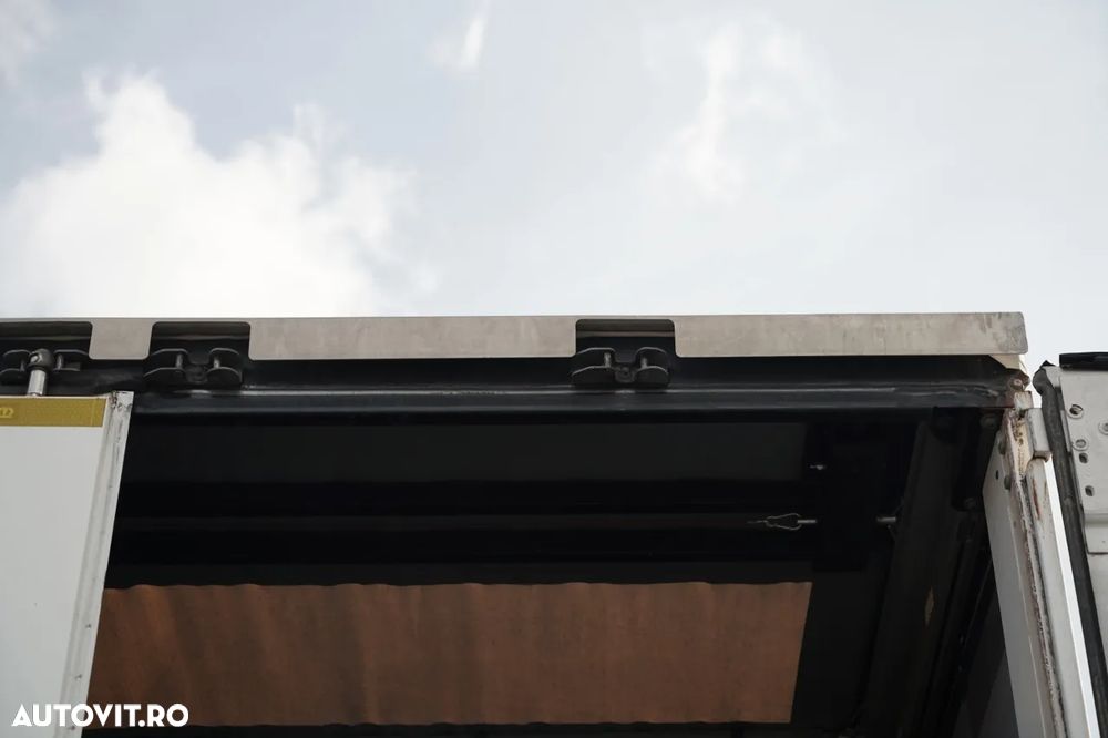 Krone CORTINĂ KRONE / LATERALĂ DE PLĂTIRE / AXĂ RIDICATĂ / SAF / STANDARD - 15