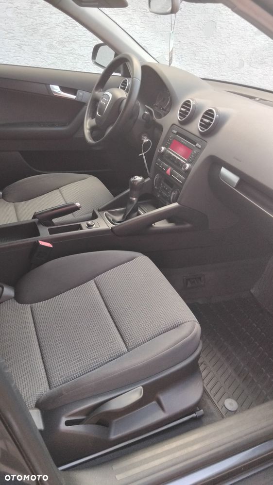 Audi A3 Sportback - 12