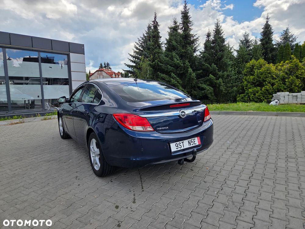 Opel Insignia 2.0 CDTI Executive - 4