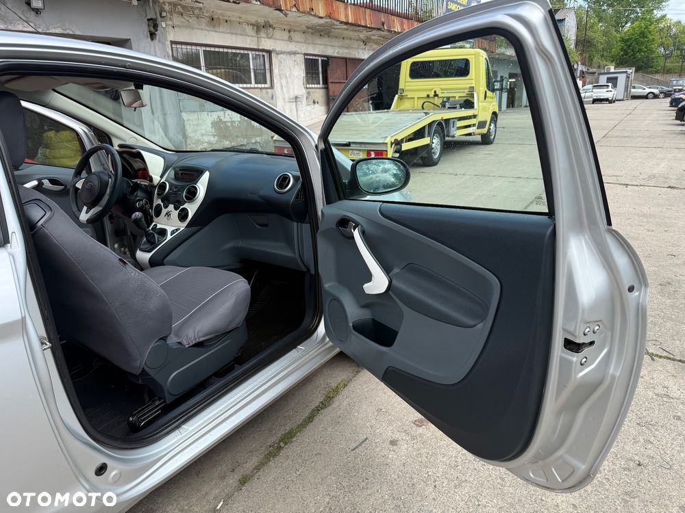 Ford KA 1.2 Grand Prix - 12