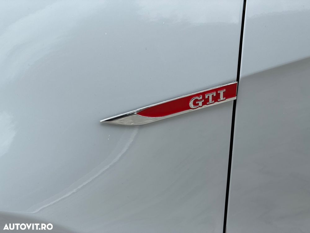 Volkswagen Golf 2.0 TSI BMT DSG GTI Performance - 40