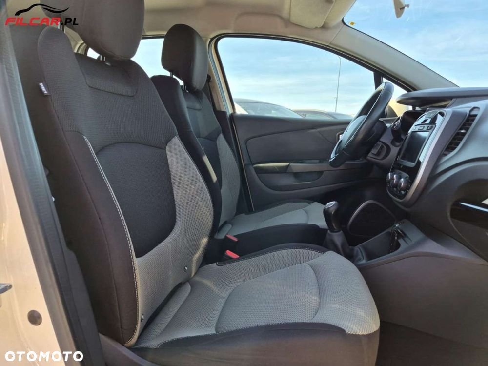 Renault Captur - 17