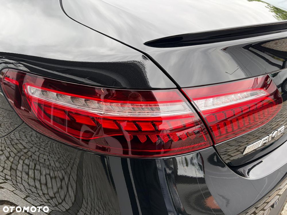 Mercedes-Benz Klasa E AMG 53 4-Matic+ 9G-TRONIC - 10
