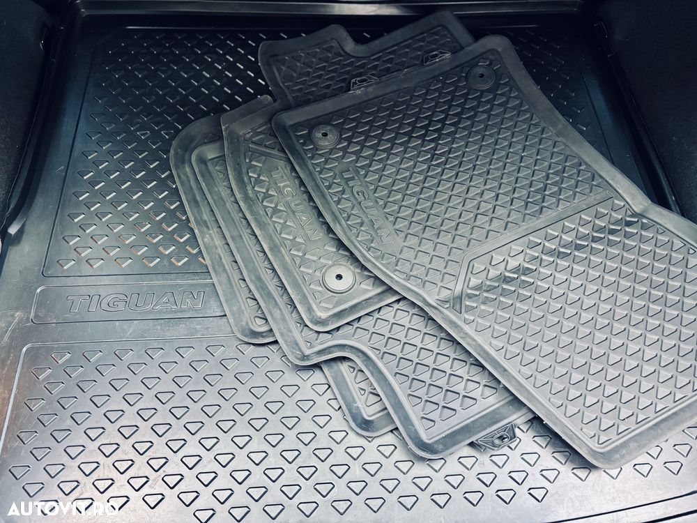 Volkswagen Tiguan 2.0 TDI 4Mot DSG Highline - 21