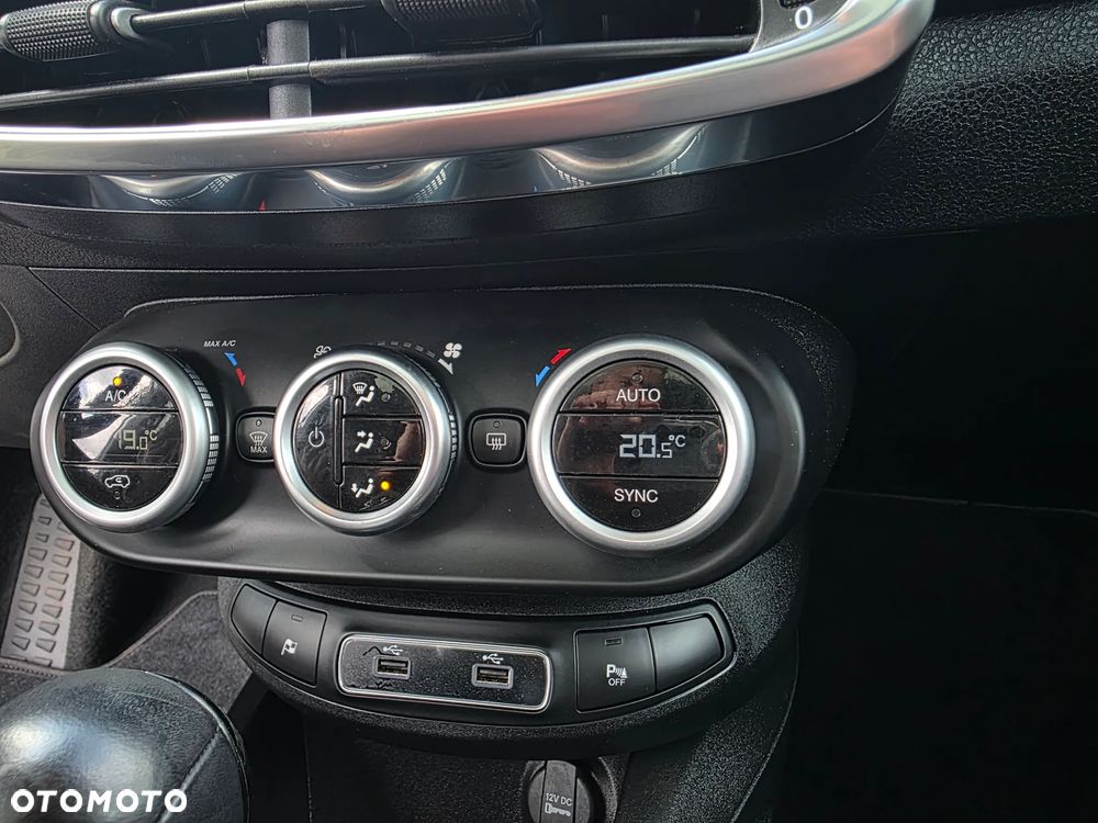 Fiat 500X Dolcevita 1.3 Cross DCT - 30