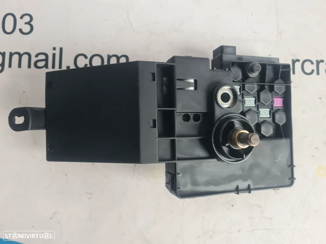 TAMPA CAIXA JUNÇÃO FUSIVEIS TAMPA PAINEL TERMINAL BATERIA A2115461141 2115461141 013948371 013948381 MERCEDES BENZ CLASS E W211 E220 CDI 150CV OM646961 646961 - 4