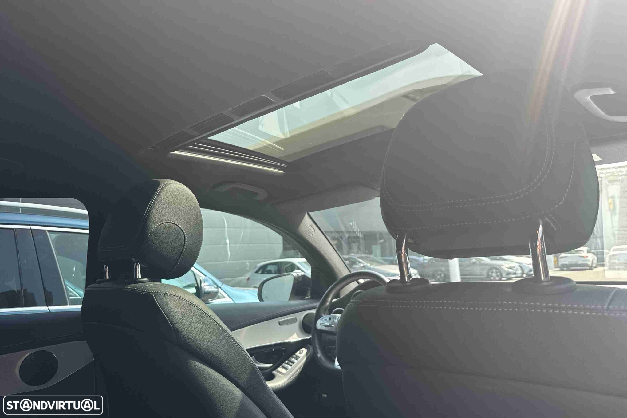 Mercedes-Benz GLC 300 de 4Matic - 12
