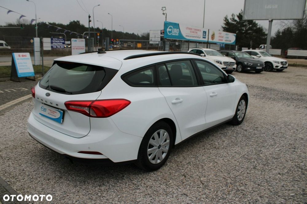Ford Focus - 6