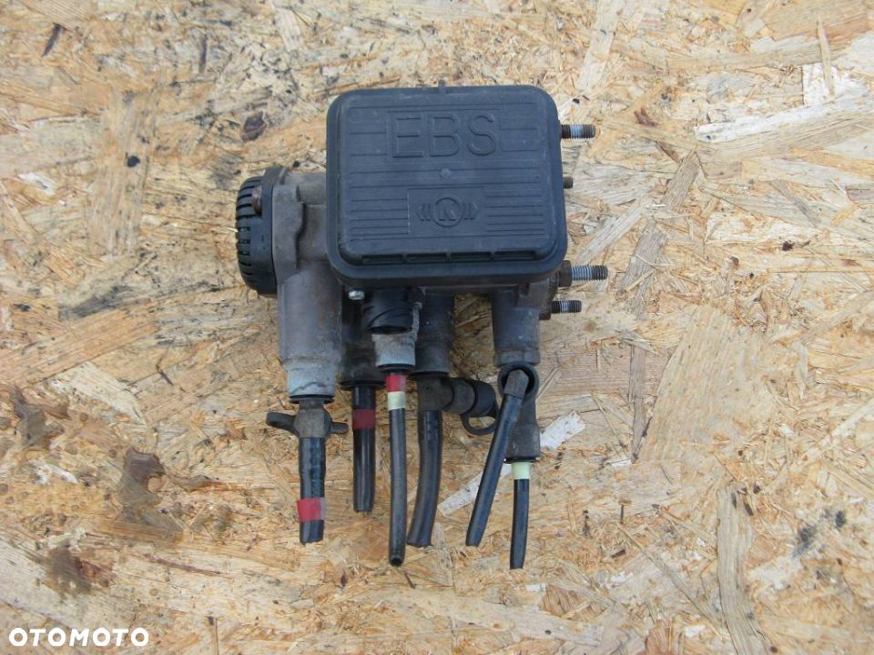 # RENAULT PREMIUM MAGNUM DXI ZAWÓR HAMULCA HAMULCOWY MODULATOR EBS NACZEPY EUROPA K000919 5010612854 - 4