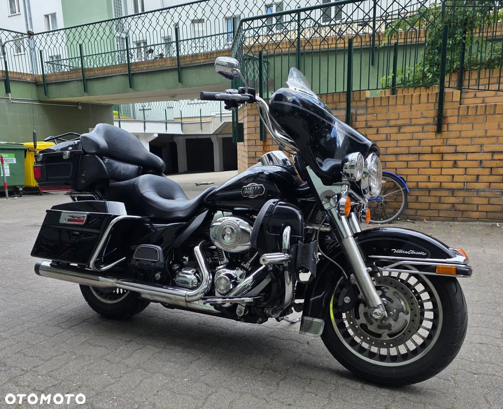 Harley-Davidson Touring Electra Glide - 1