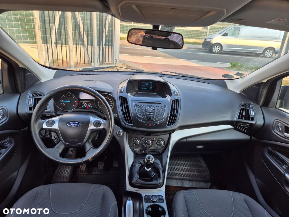 Ford Kuga 2.0 TDCi 4x4 Titanium - 8