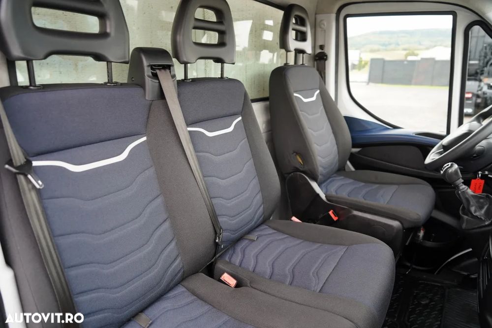 Iveco DAILY 35-NP / GNC / CONTAINER / MANUAL / PALFINGER LIFT - 750 KG / 2020 - 30