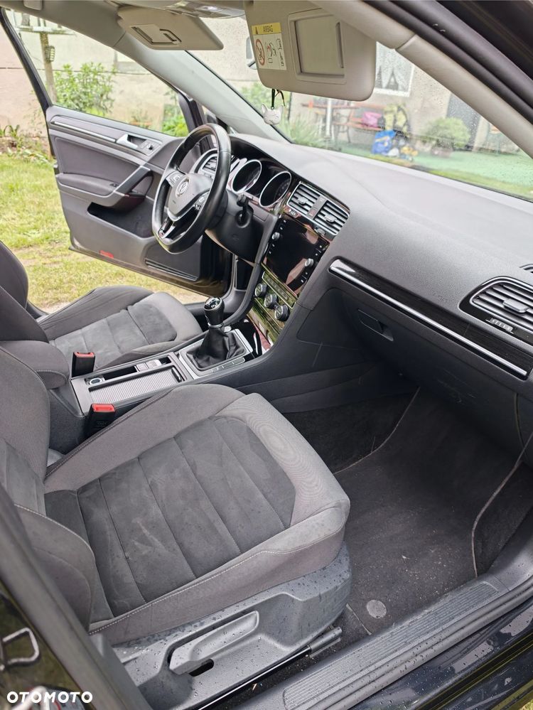 Volkswagen Golf 1.5 TSI BMT Highline - 5
