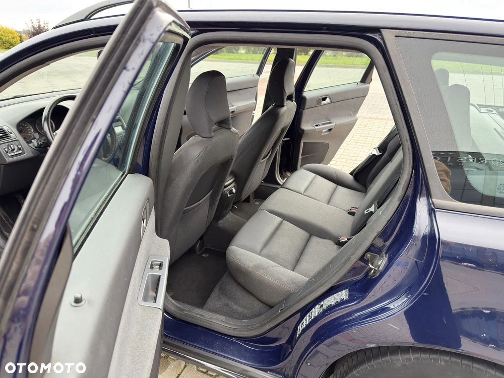 Volvo V50 2.0D Kinetic - 7