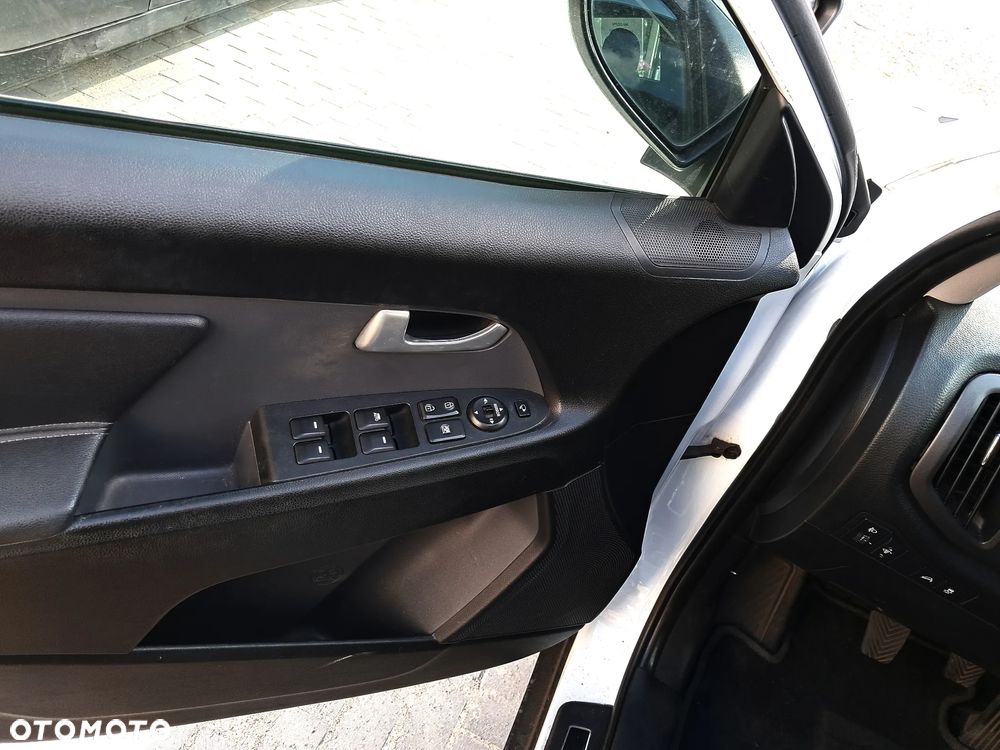 Kia Sportage 1.7 CRDI L 2WD - 10