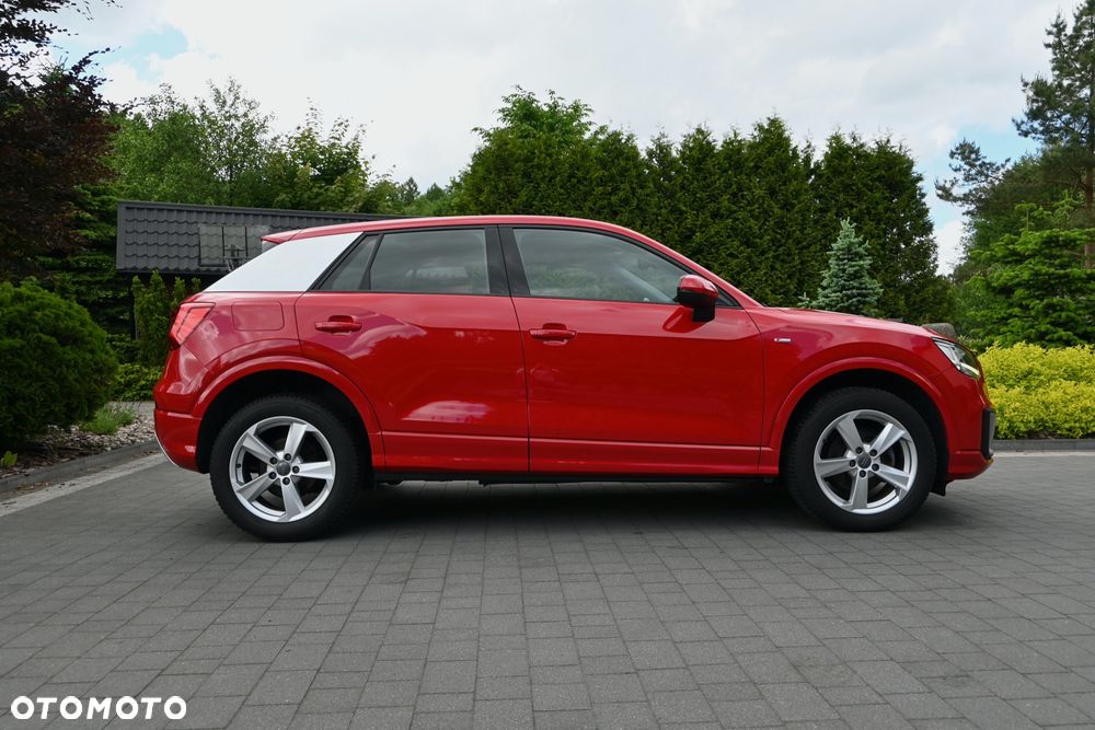 Audi Q2 30 TDI S tronic sport - 9