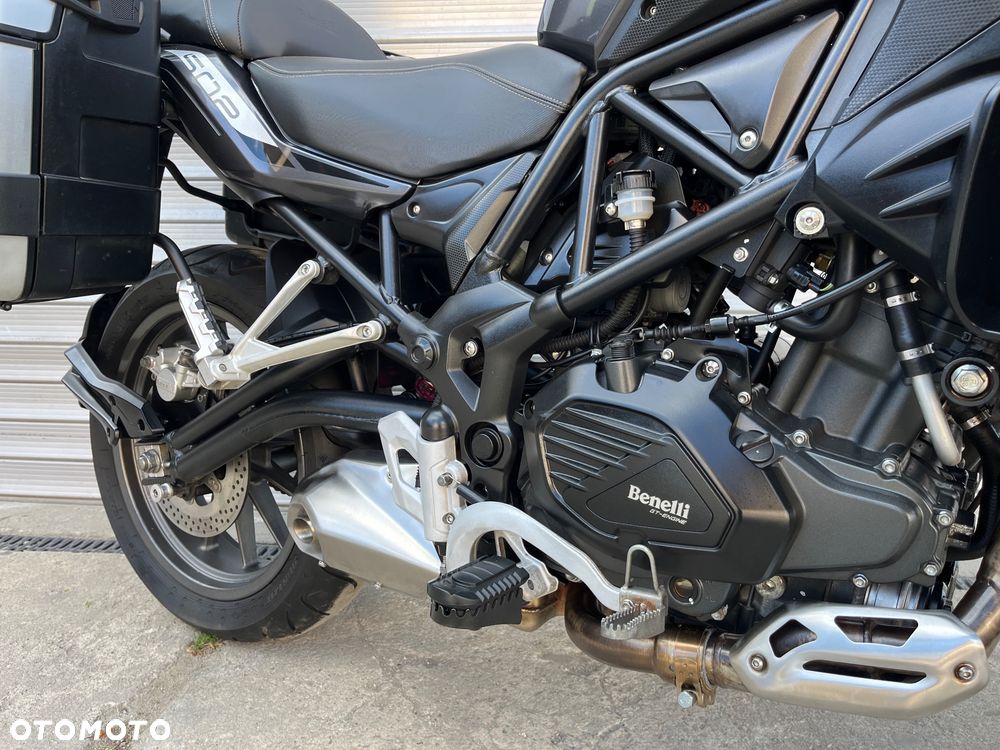 Benelli TRK 502 - 21