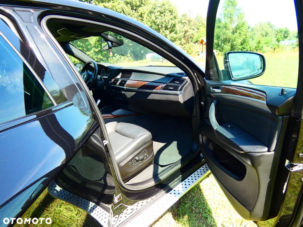 BMW X6 - 29