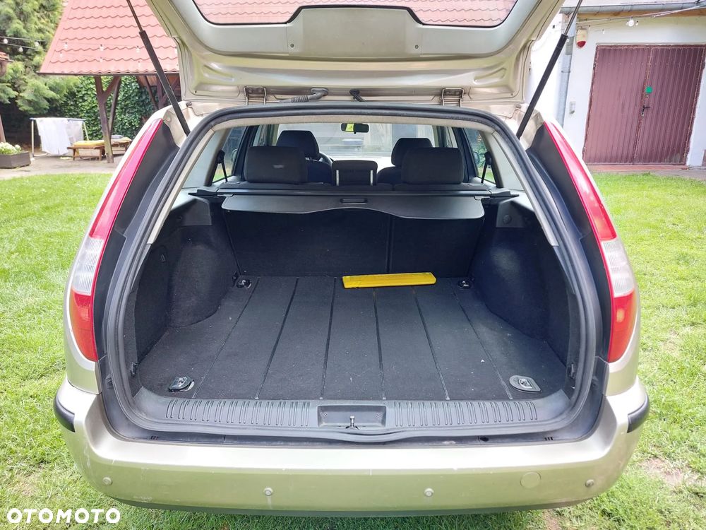 Ford Mondeo 1.8 Trend - 9