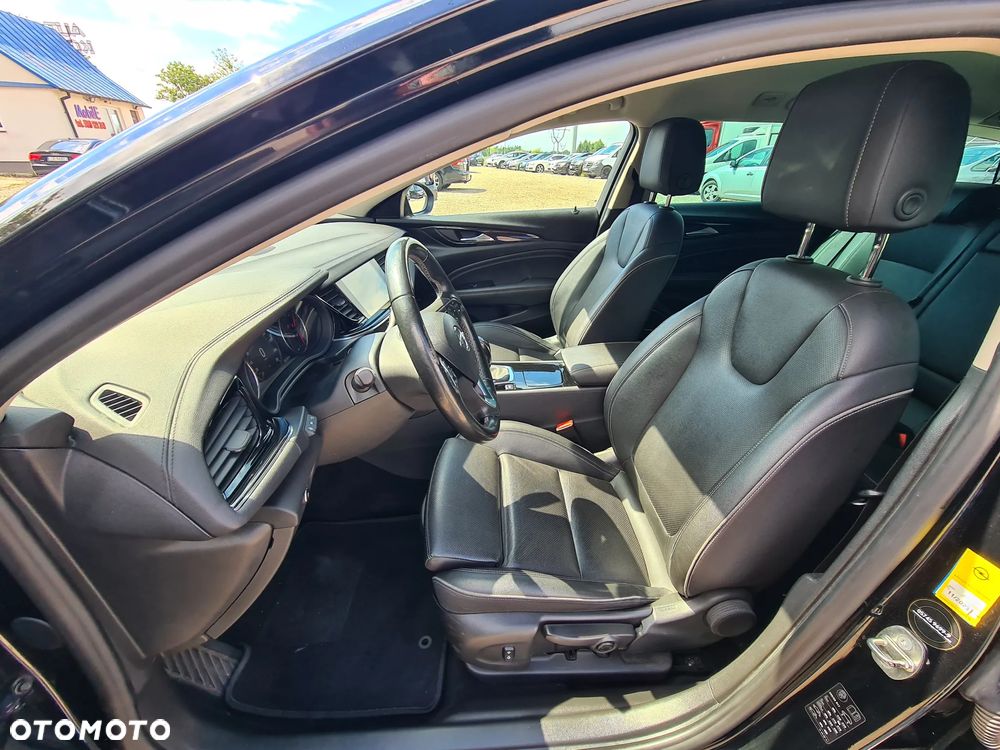 Opel Insignia - 14