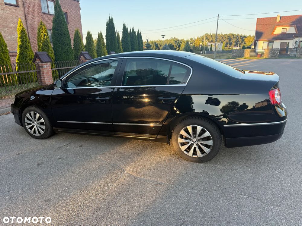 Volkswagen Passat 2008 photo 2