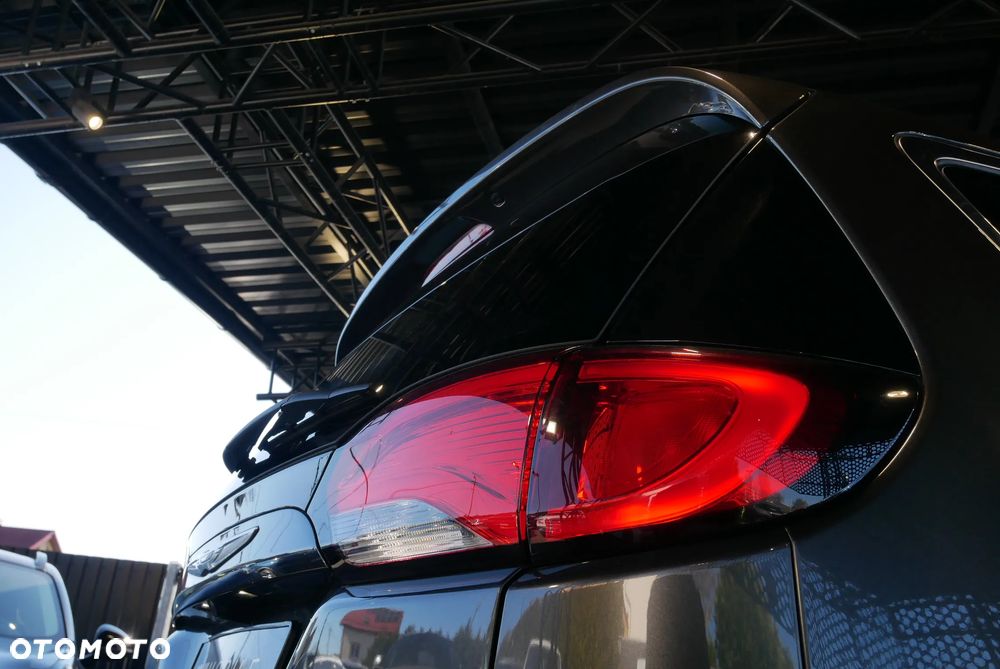 Chrysler Pacifica - 38