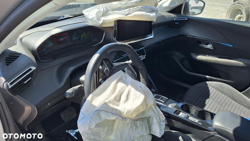 Peugeot 208 Elektromotor 136 Allure - 2