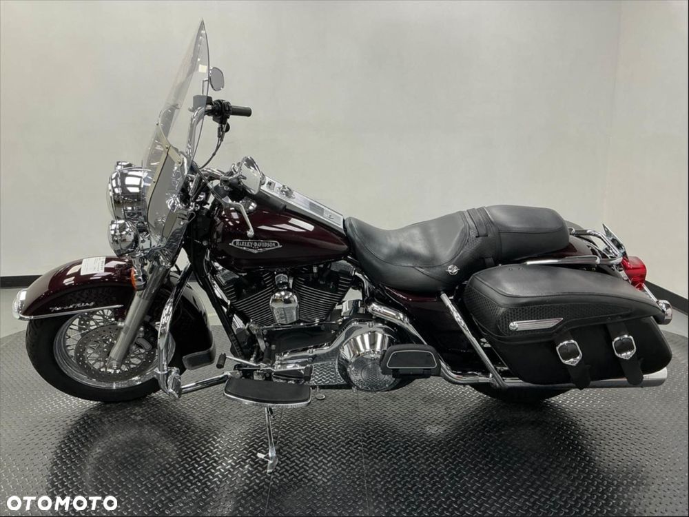 Harley-Davidson Touring Road King - 3