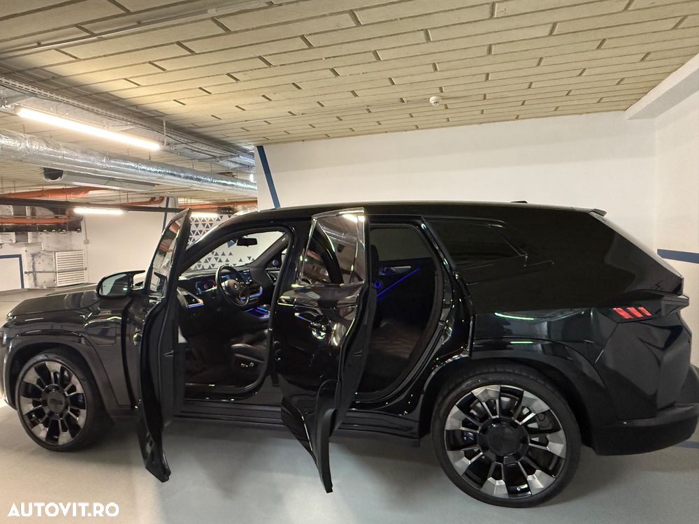 BMW XM - 5