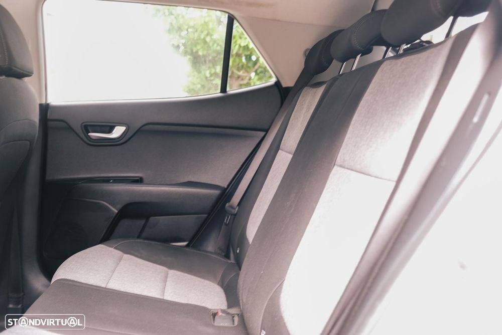 Kia Stonic 1.0 T-GDI Wave - 27