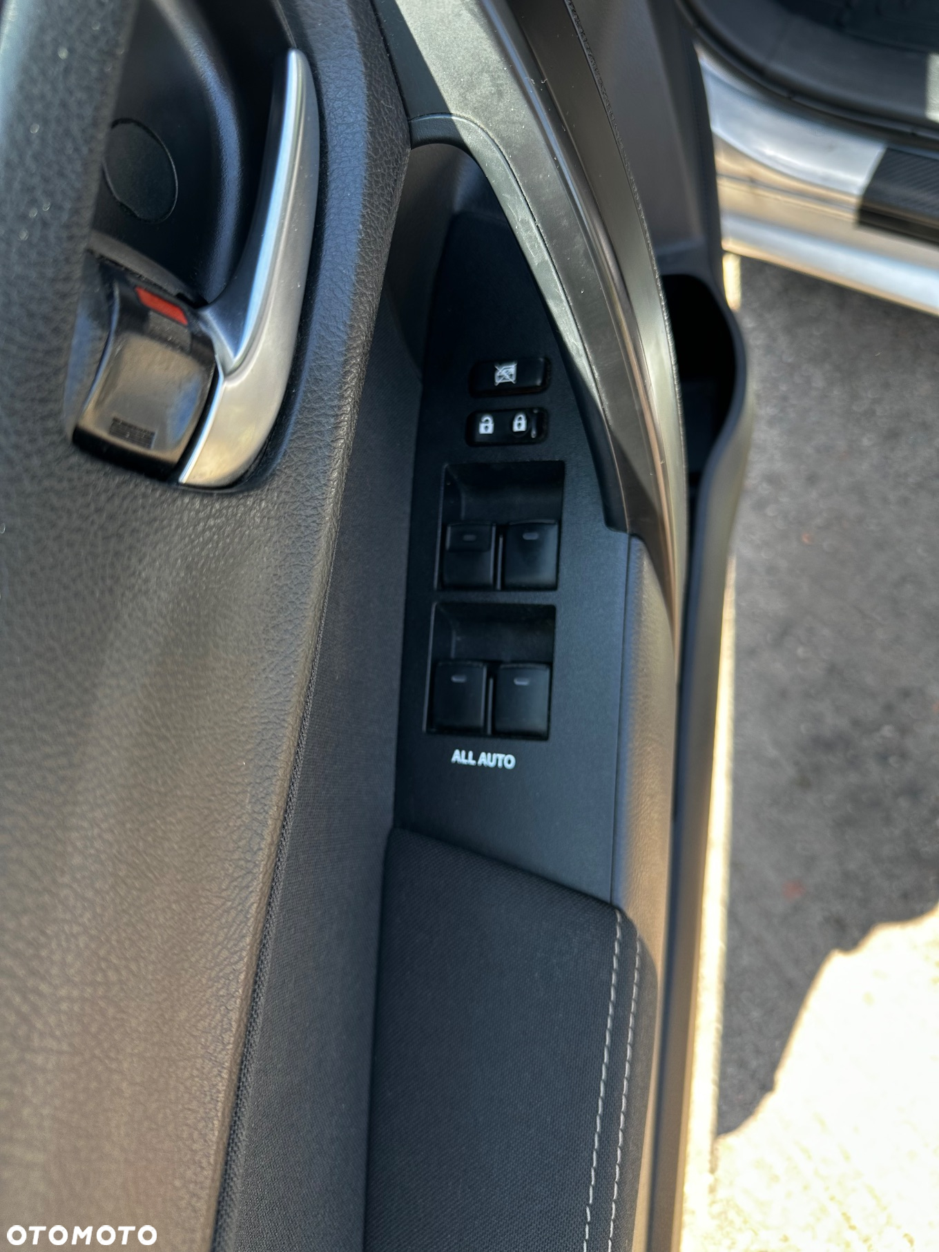 Toyota Corolla 1.6 Comfort - 19