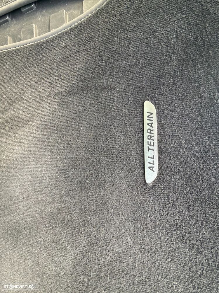 Mercedes-Benz E 220 d 4Matic All-Terrain 9G-TRONIC Avantgarde - 47