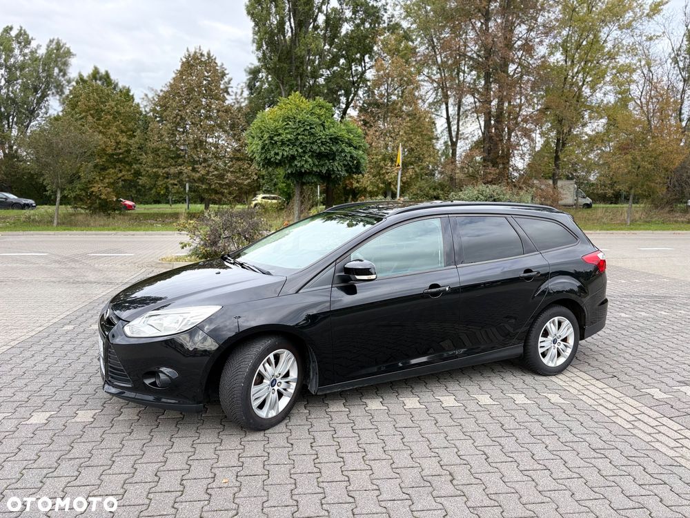Ford Focus 2014 photo 2