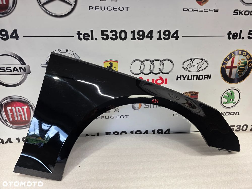 AUDI A4 B9 8W0 14- ŁADNY PRAWY BŁOTNIK PRZEDNI PRZÓD KOLOR CZARNY NIEMETALIK NR AUKCJI BŁ334 - 1