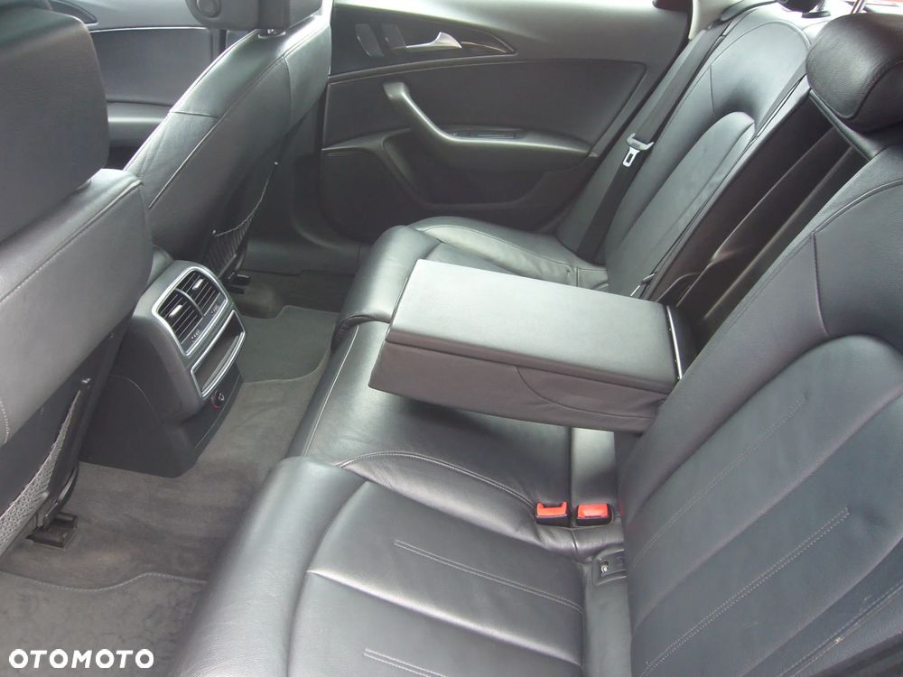Audi A6 Avant - 13